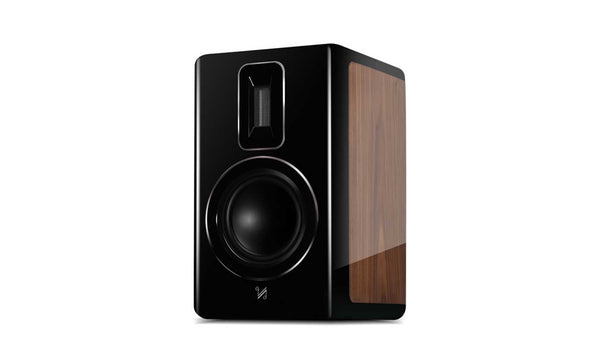 Revela 1 Bookshelf Speakers – Walnut