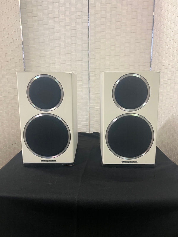 Wharfedale Diamond 220 Bookshelf Speakers (Open Box)