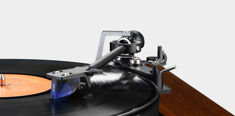 CS-618Q Manual Turntable (Open Box)