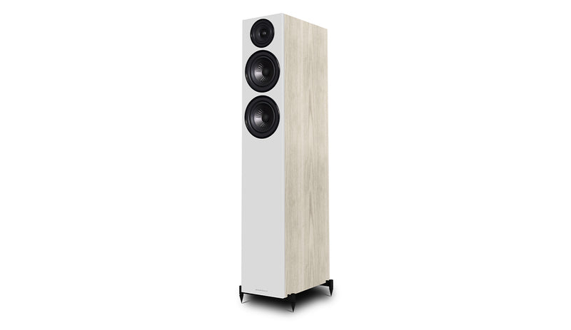 Diamond 12.4 Floorstanding Speakers