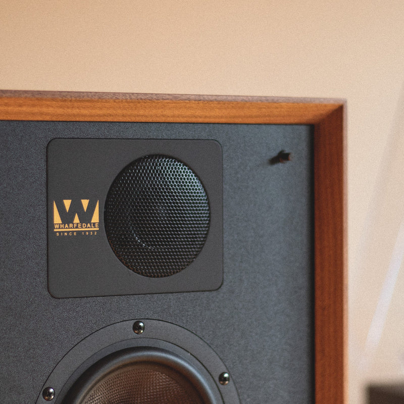 The Tambourine Man Hi-Fi System